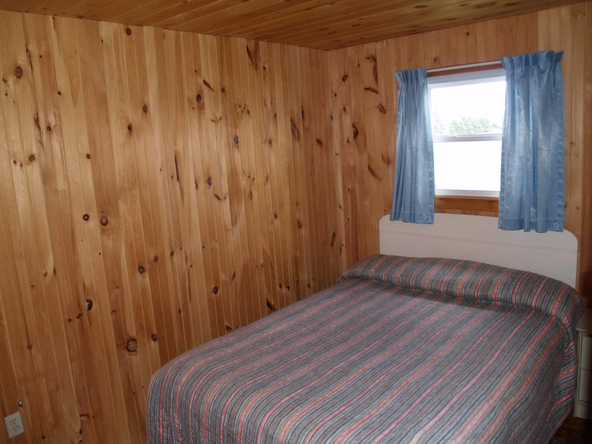 Cottages On Pei-Oceanfront Bedeque Exterior photo